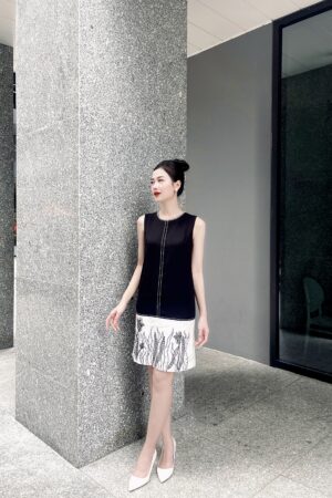 ĐẦM THÊU CHÂN HOA
