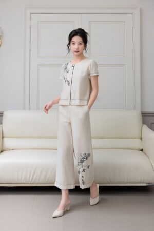 ÁO CÓ TAY THÊU HỌA TIẾT NHO
