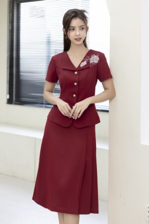 ÁO CỔ BẺ THÊU HOA