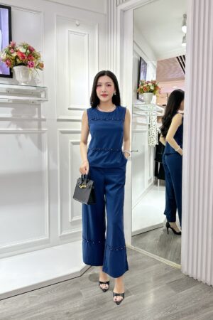 ÁO CỔ TRÒN ĐAN NGỌC TRAI