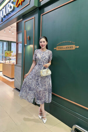 ĐẦM VOAN TƠ CỔ TRÒN NHÚN