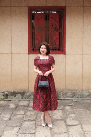 ĐẦM CỔ VUÔNG DÁNG A