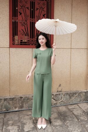 ÁO CỔ TRÒN ĐÍNH HOA