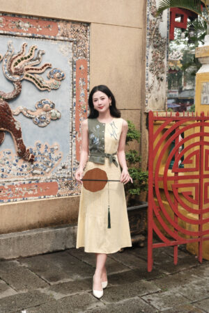 ĐẦM LINEN THÊU NỀN XANH