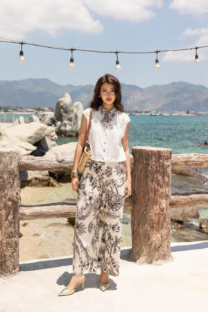 QUẦN HOA LINEN COMING SOON