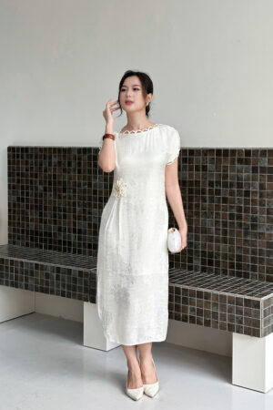 ĐẦM LỤA SUÔN ĐÍNH HOA